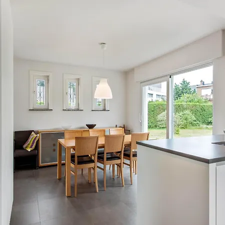 In Near The Beach, Cleaning Included Villa