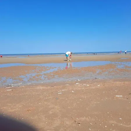 In Near The Beach, Cleaning Included *